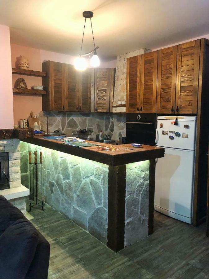 Holiday Home Ivana Virpazar Luaran gambar