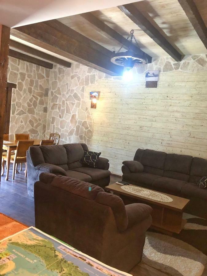 Holiday Home Ivana Virpazar Luaran gambar