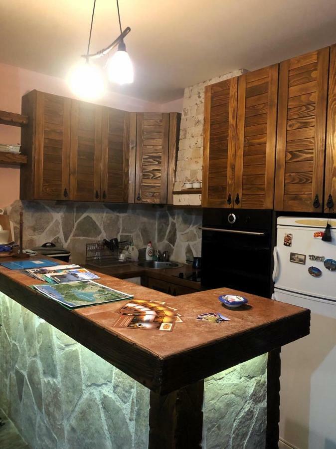 Holiday Home Ivana Virpazar Luaran gambar